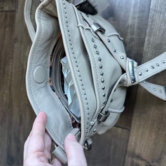 B. MAKOWSKY Tan Pebbled Leather / Studded Crossbody Shoulder
Handbag - Picture 5 of 10